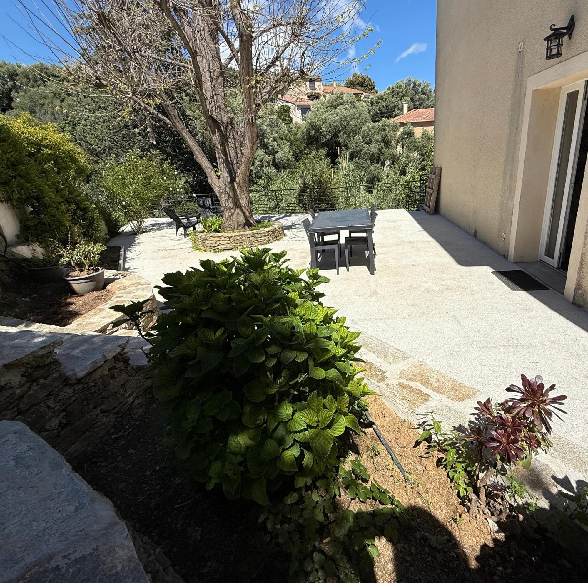 A Casa Corbaia Appartement 40 M2, Jardin Prive, Parking, Proche Centre Ville Et Mer Apartment 40 M2, Private Garden Parking Near Town Center And Sea Port And Airport Bastia  Exteriör bild